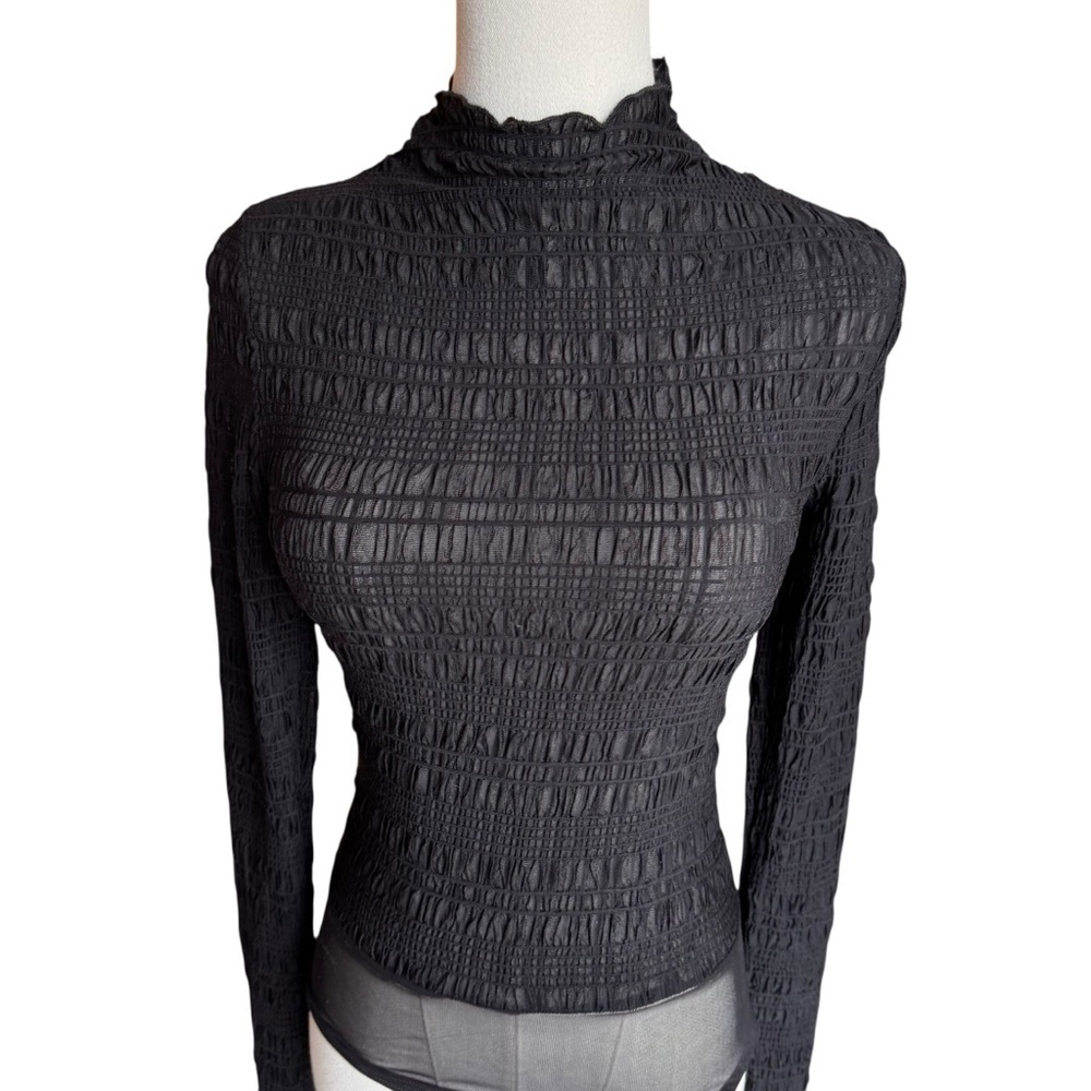 Hello Molly - NWT Black Long Sleeve Textured Bodysuit Sz S - Picture 3 of 9